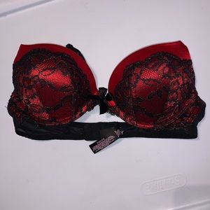 Victoria’s Secret bombshell bra 34A